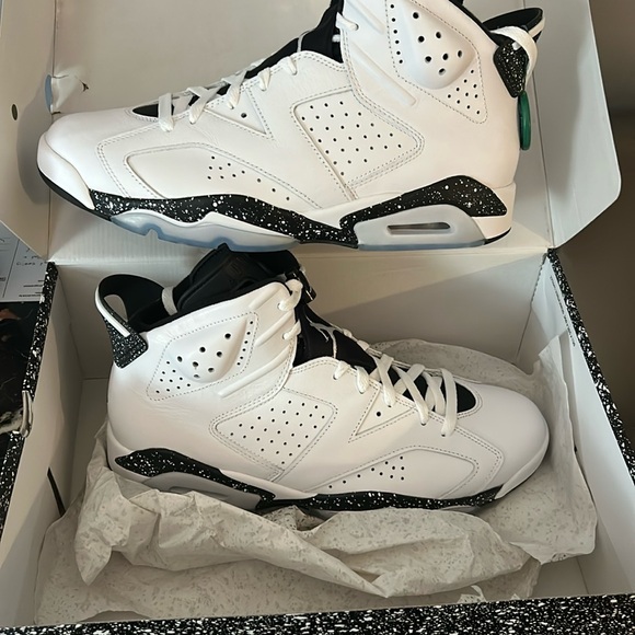 Jordan Other - Jordan Men's Shoes in White and Black